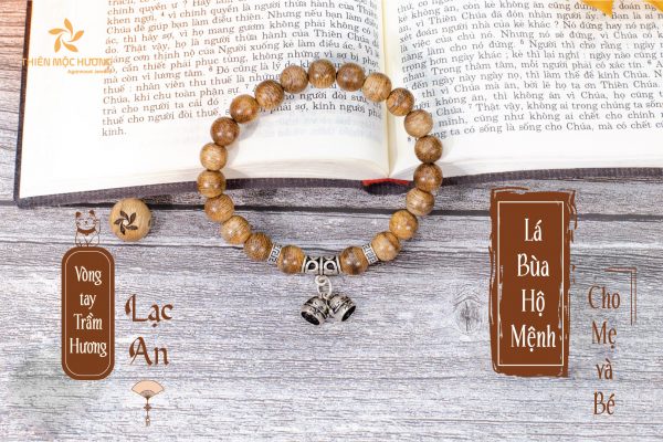 Vòng tay gỗ trầm hương Lạc An